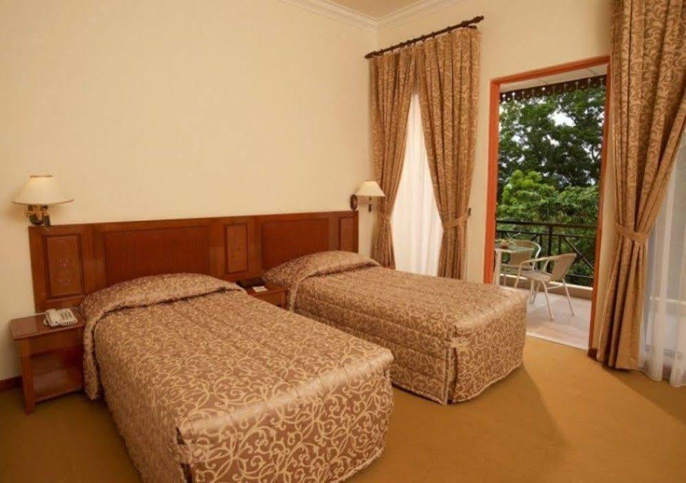 Hotel Felda Residence Tekam , Ppp Tun Razak Kampong Sungai Batu ภายนอก รูปภาพ